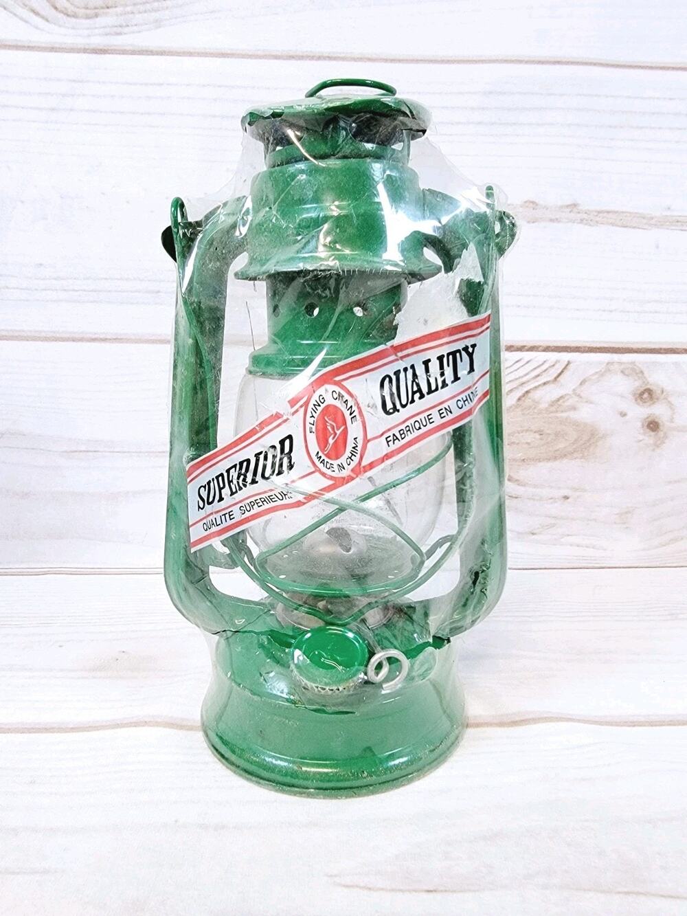 Vintage Flying Crane GREEN Kerosene Hurricane Lantern Lamp 9.5 in. New Old Stock